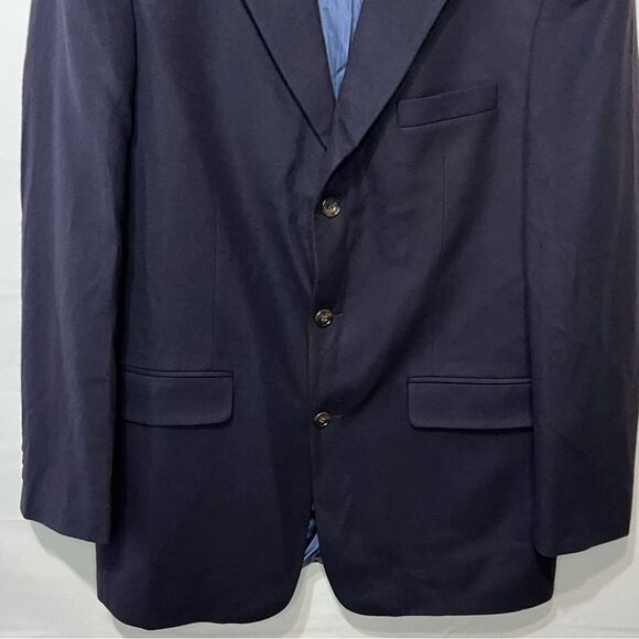 Men's Bloomingdale's Metropolitan View 42L Navy Wool Blend 3 Button Blazer - Picture 3 of 10